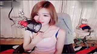 南航空姐在线 携带婴儿的南航家庭）