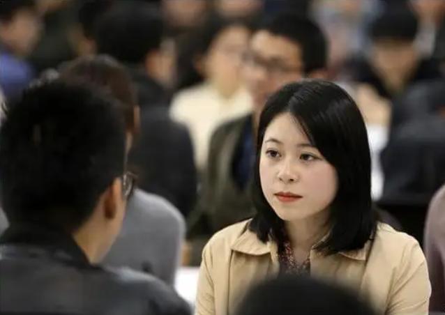 小马拉大车 拉尿 其中包含不雅和性暗示成分