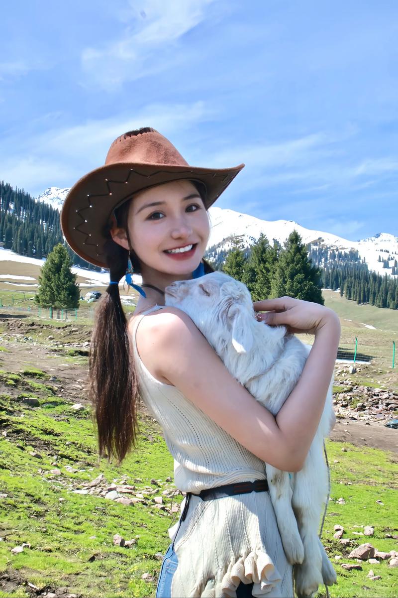 绿帽社官网 绿帽缺点：内容真实性存疑