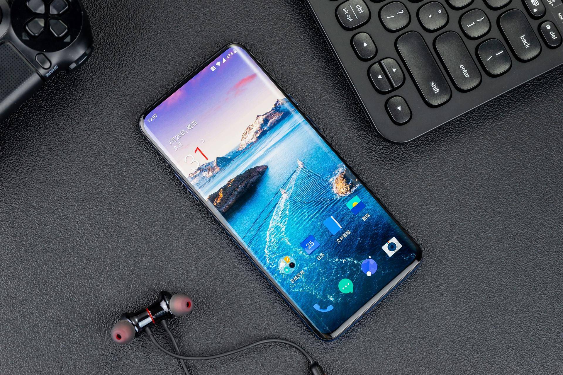 无限臀桥 青蛙式臀桥：脚心相对