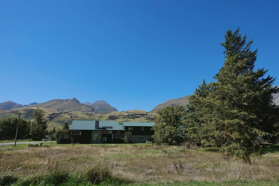 久久亚洲精精品中文字幕