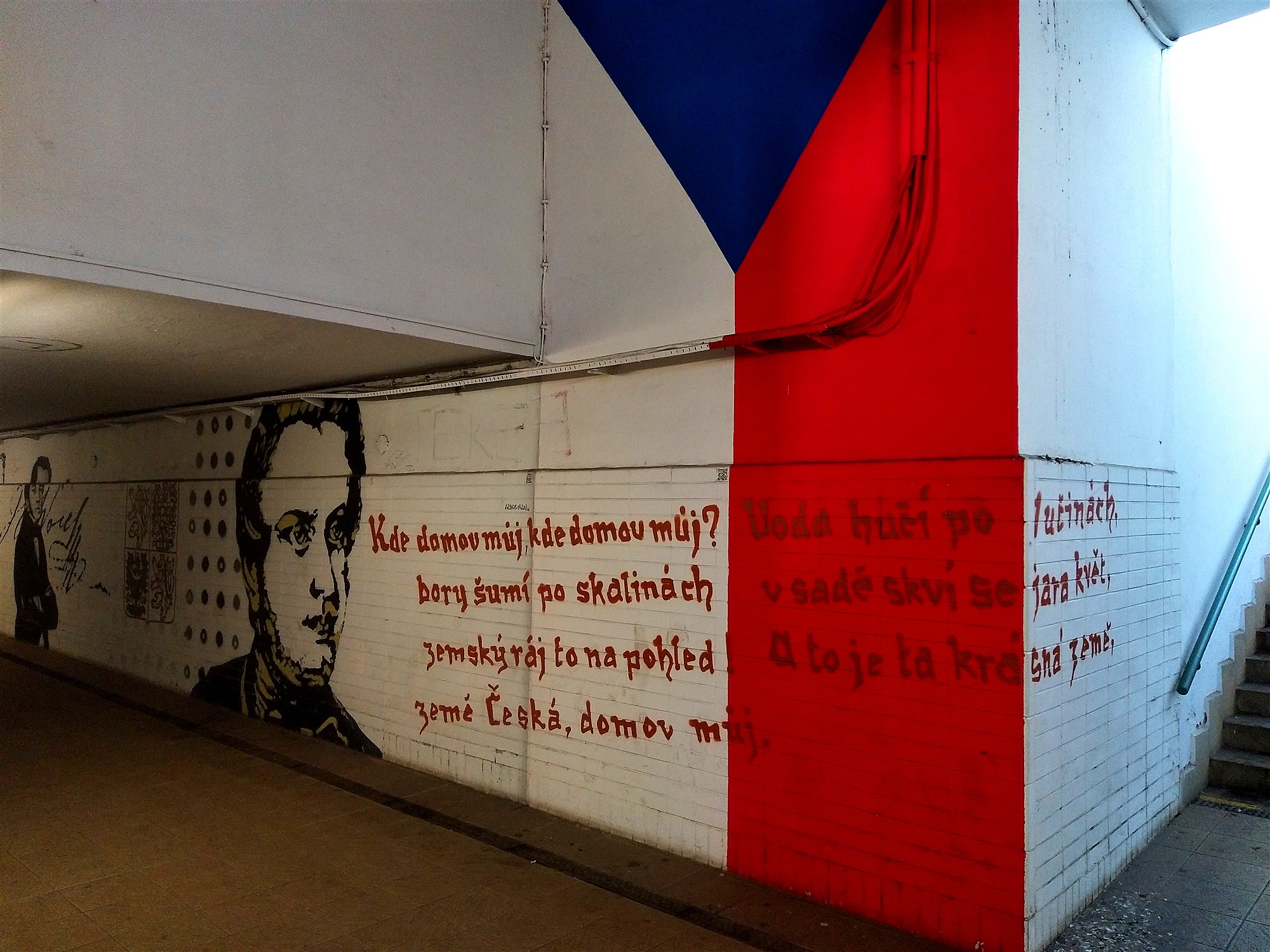 130还要8个 网络用语 梗 含义 接到了泼天的用语义富贵