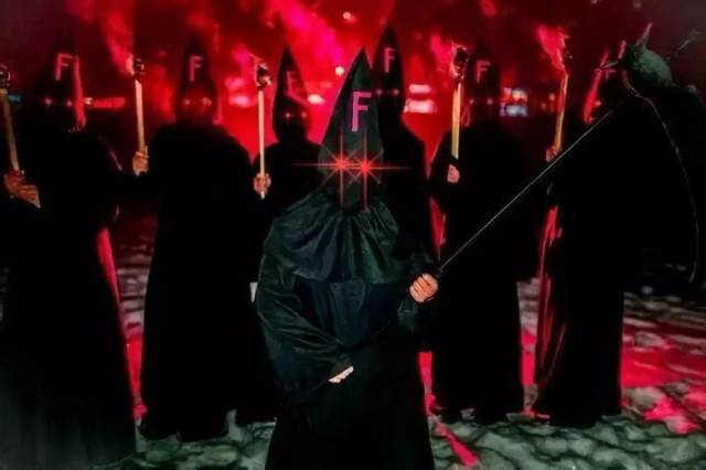 调教室字母圈首页 母圈私密的调教氛围