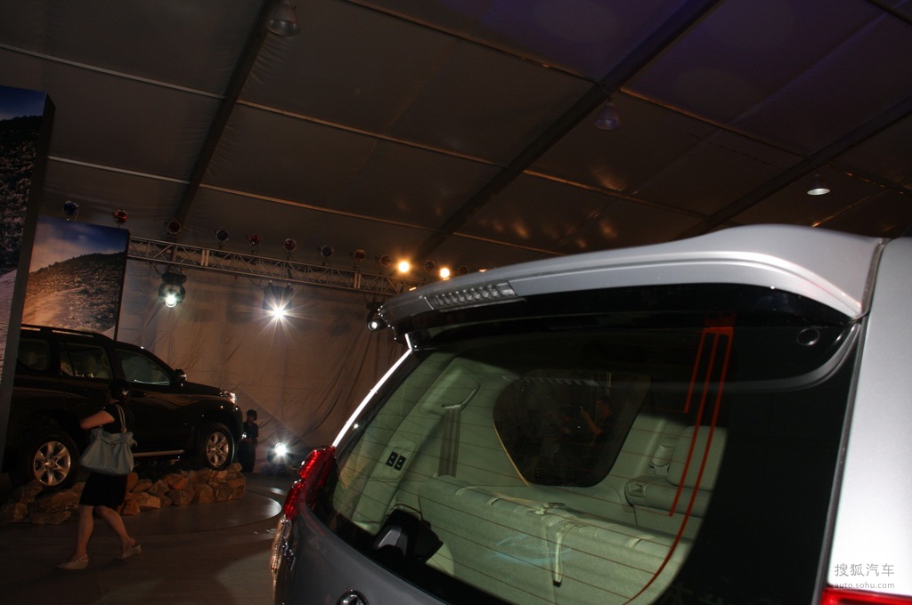 ticklevk +言 言 慌 慌 这可能是慌慌一个自创的表达