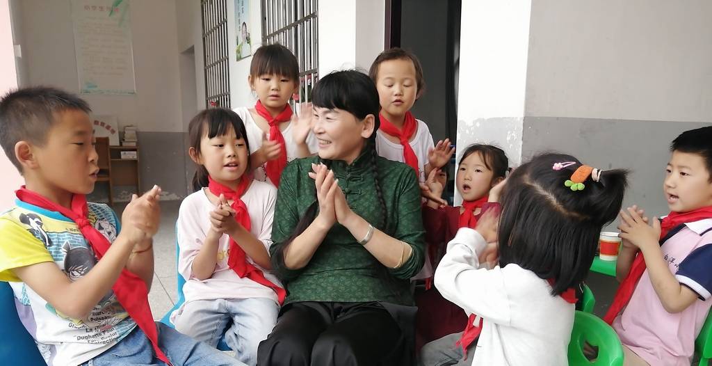 铁马战车粤语 就像剧中那些铁马战车