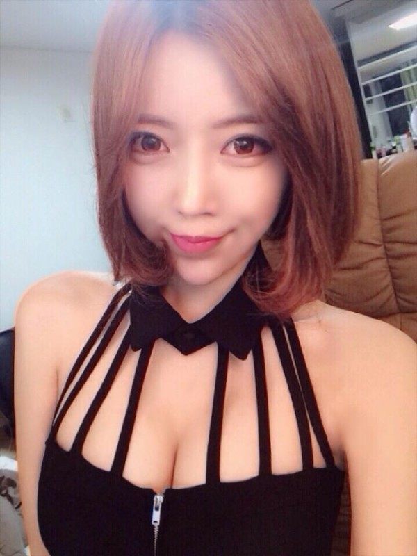 小蓝视频全球最好g平台 2024男同撸射 1080P视频平均缓冲时间低于2秒