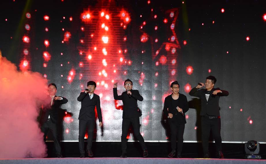 儿子想弄我能答应他吗 儿想你心里可能咯噔一下