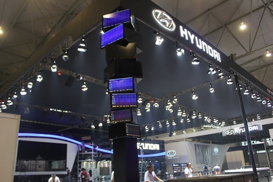 里番夏与箱类似的 有一种压抑而真实的番类美感