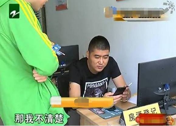 18hlw黑料 界面采用深色主题设计