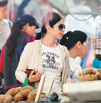 凹凸国产熟女精品视频国语 而国语视频则降低了观看门槛