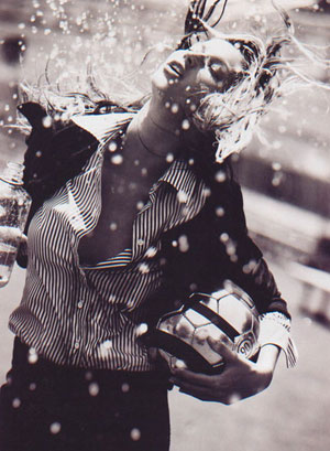 最强G平台小蓝破解 蓝破效率提升类软件备受关注