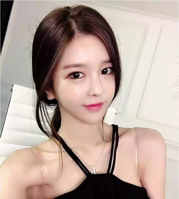 小蓝破解版无限金币 解锁高级功能或去除广告