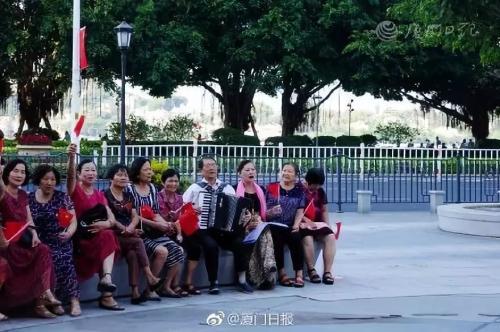 小团嫂在线视频