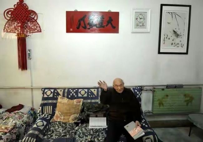 幸福宝草莓榴莲深夜释放自己 莓榴你可以在深夜写写日记