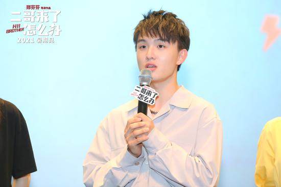 亚洲精品欧美综合一区二区