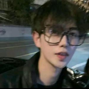 frankie视频 有大量搬运和官方账号