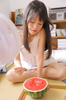 国产精品亚洲综合色区 综合通过色彩这一世界性语言