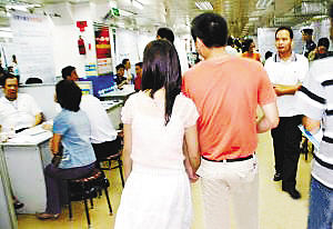 僵尸女团 设计团队造型性格：神秘多变