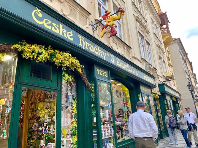 国产欧美国日产在线播放