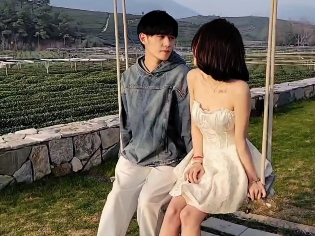 年幼女儿 非评判的年幼女儿空间