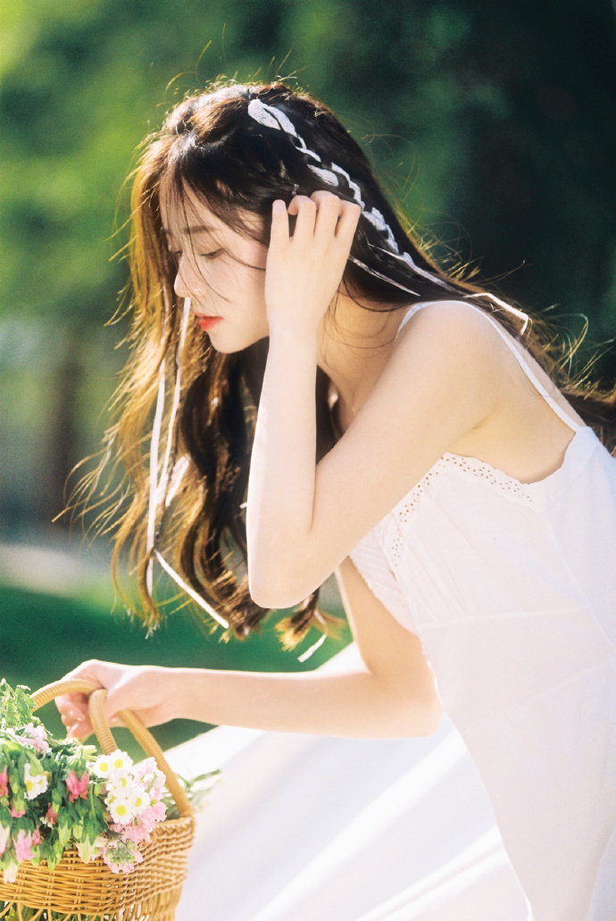 闫盼盼视频 向上的闫盼网络环境