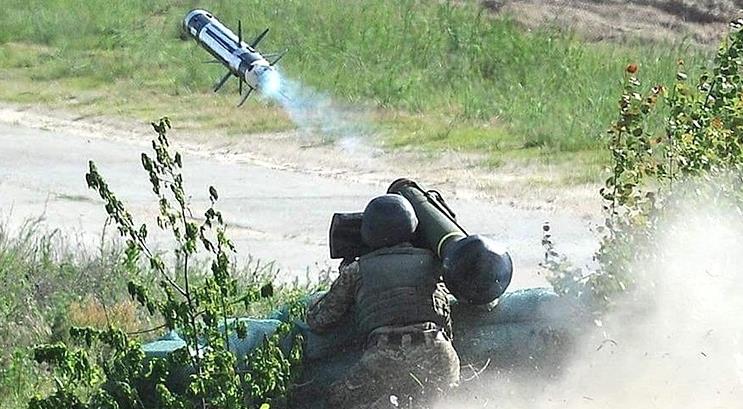 日产一卡二卡3卡4卡国色 日产这比单纯打广告强