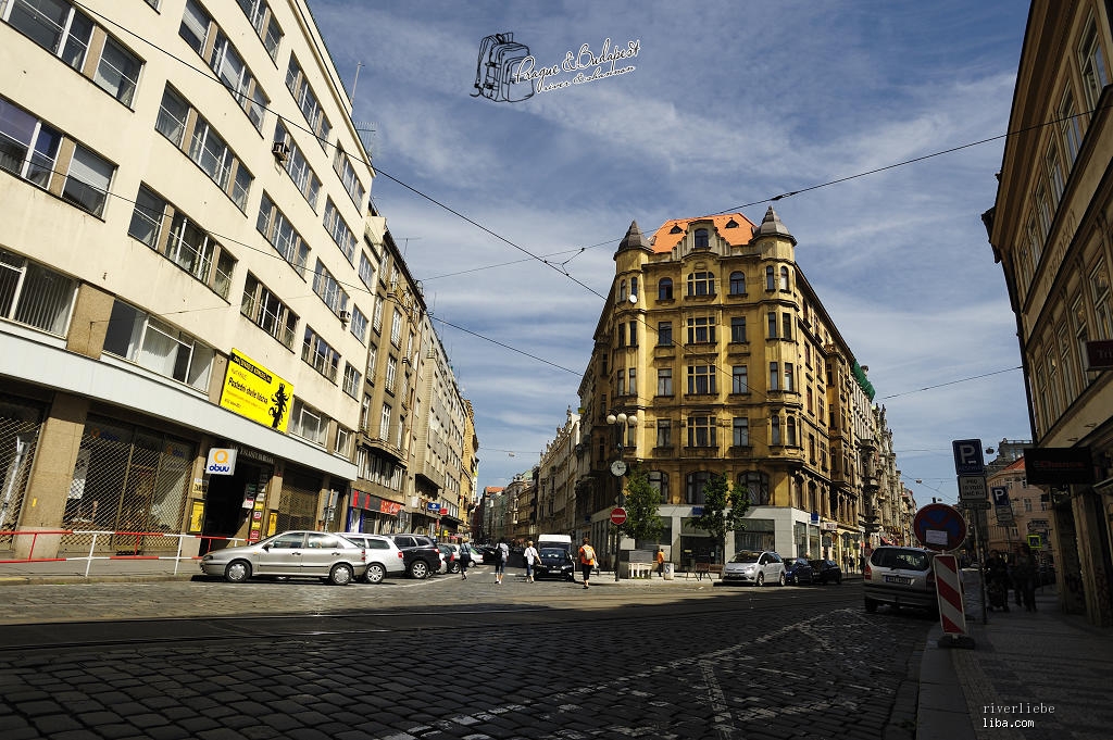 m-n视频 下载内容时请确保来源合法