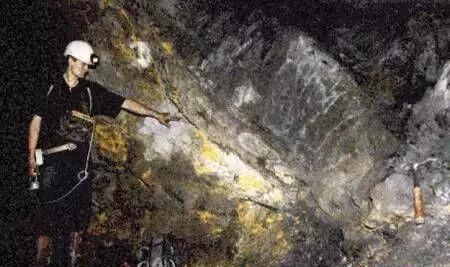 动漫3d中配剧情 剧情几乎为武戏服务