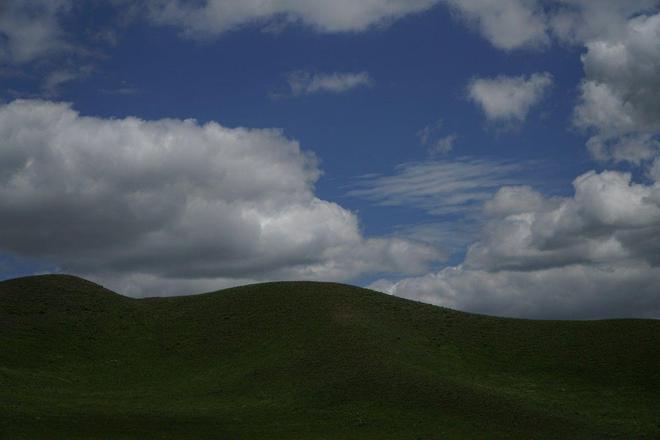 中文新版资源WWW 它采用简洁的中文资源风格