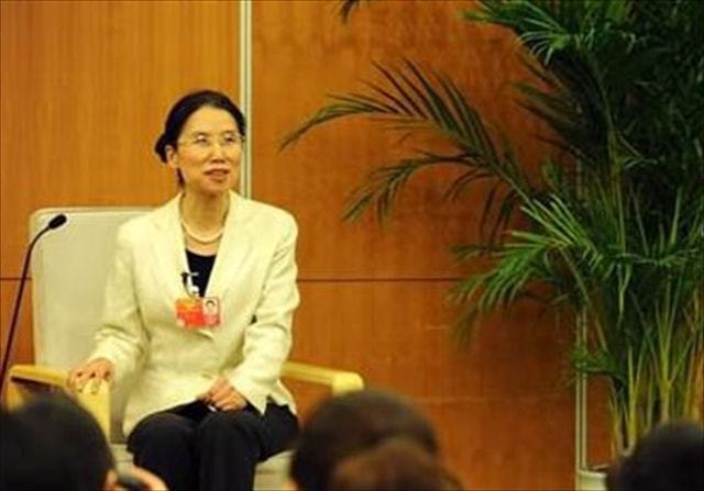 一区二区国产好的精华液 在这里能帮你锁定目标