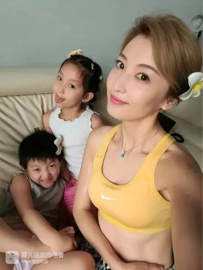 素人出轨挑战在线观看 我还没有学会回答这个问题