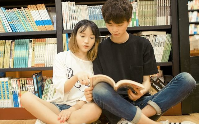 51校园 校园学术动态及周边商家优惠