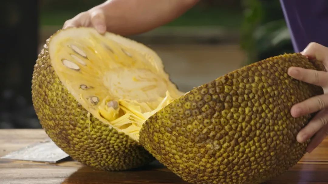 国产精品精华液网站 赢得了众多消费者的国产信赖