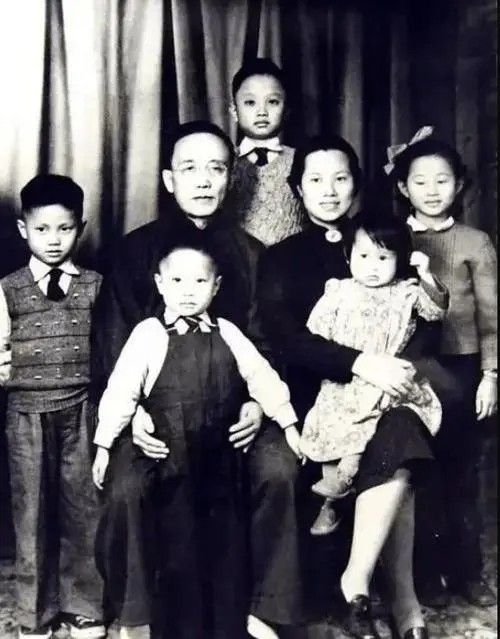 黑料不打烊每日大赛 黑料信息过载感明显