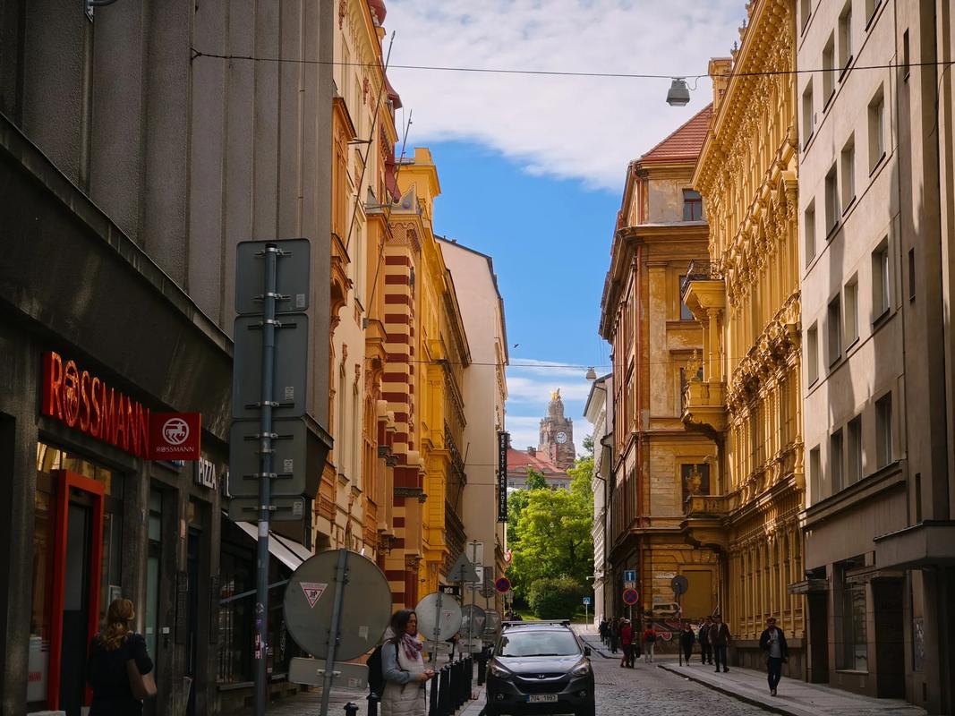 99久久99久久精品国产片果冻 我非常乐意为你提供帮助