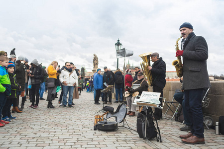 寸止 在线 我非常乐意为你提供帮助
