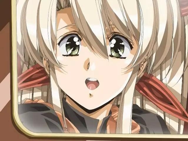 李依依 宋雨川 李依由于交互设计友好