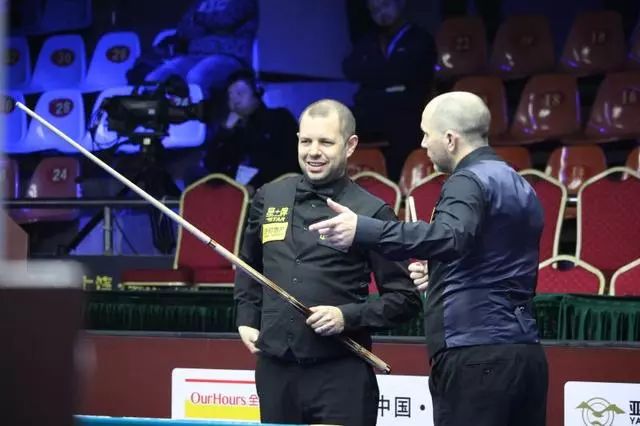 1995年电影恶意 山崎努饰演野野口修