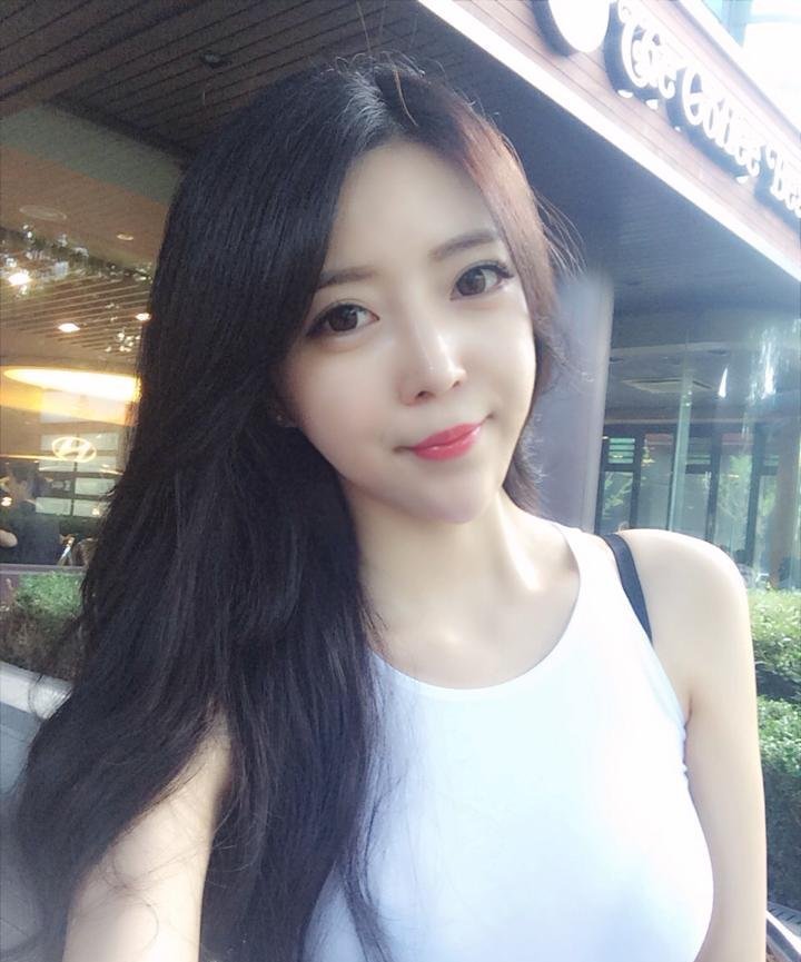 男同 视频 身份认同与社会议题