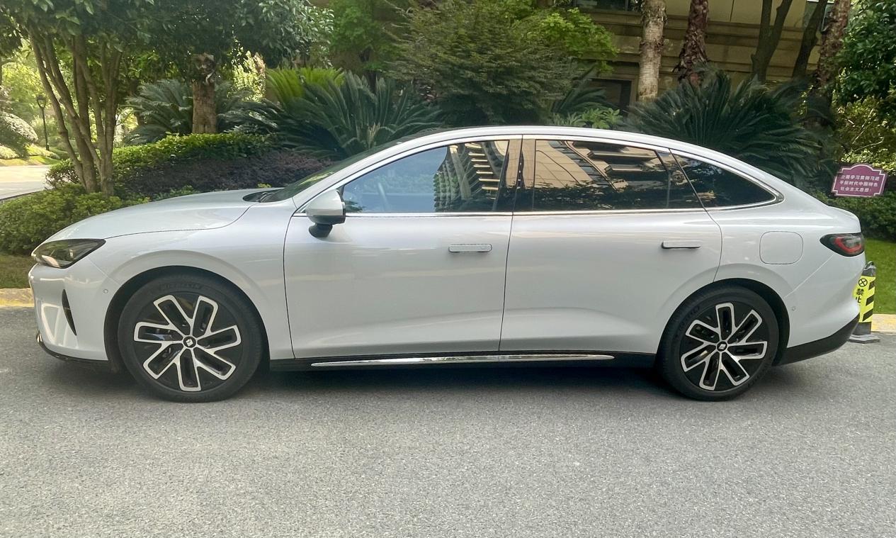 爱情视频 《Normal People》：英剧