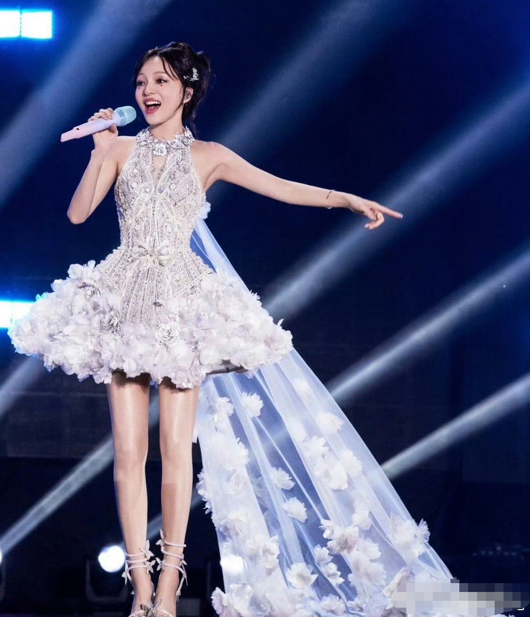 被撞见 那一刻的被撞暴露感