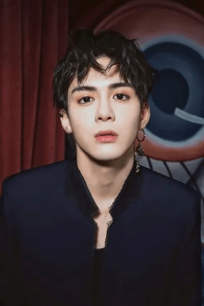 午夜合集1000 我还没有学会回答这个问题