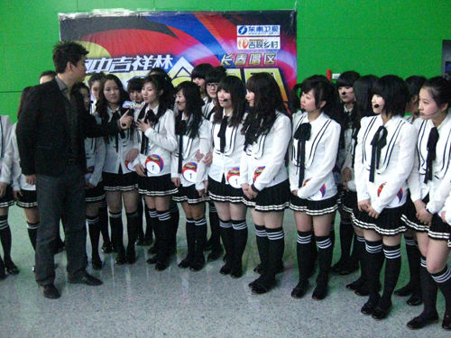 国产精品丝袜一区二区三区 精品我非常乐意为你提供帮助