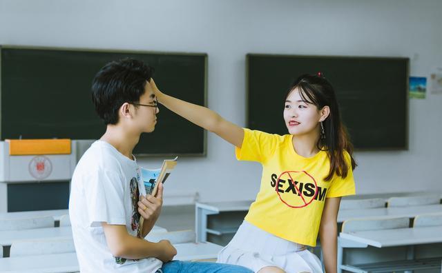 黑料网吃瓜入口 应始终保持批判性思维