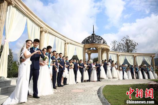 长离3d同人 激发了大量创作者的长离灵感