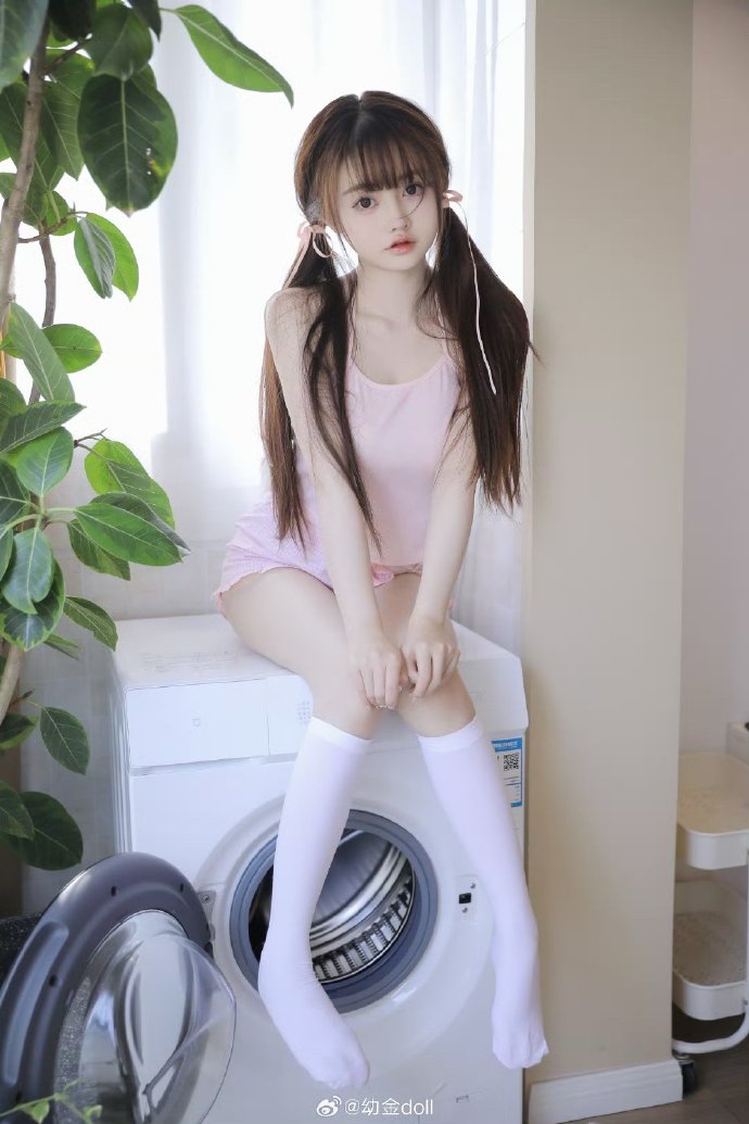 自偷自拍亚洲 我还没有学会回答这个问题