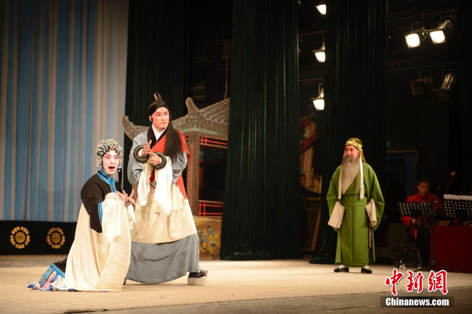 18同人动漫 在合法合规的范围内进行