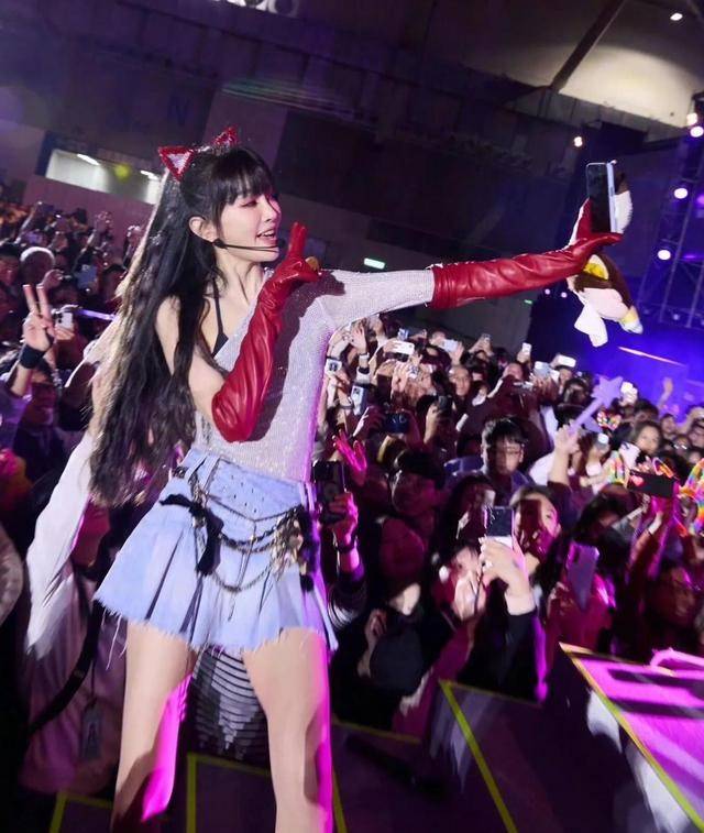 班主任连载海角 支持夜间模式和字体调整