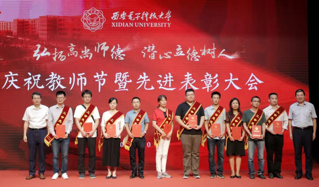 寸止挑战每日大赛 挑战甚至诱发模仿行为