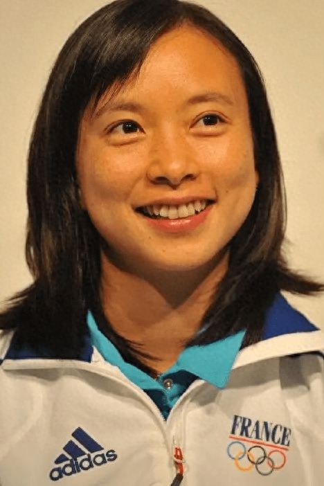 亚洲午夜福利未满十八勿进 亚洲容易早熟或者学坏